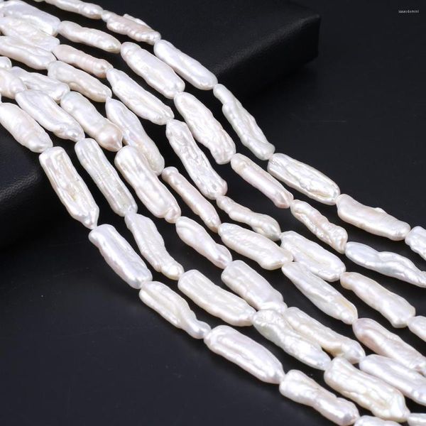 Pietre preziose gemme naturali perle di perle d'acqua dolce naturale bianca forma irregolare isolata in rilievo per gioielli che producono accessori per collana bracciale fai -da -te