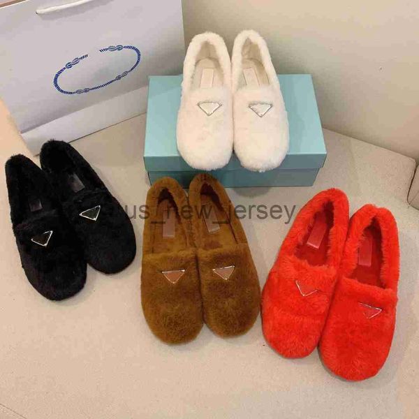 Hausschuhe Designer Pantoffeln schützen harte Boden Sandales Weiche Plüsch Pelzung Offener Fellrutschen Fuzzy Fluffy Slip on House Schuhe Innen im Freien Slipper F J230815