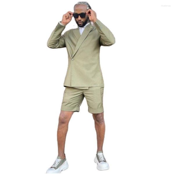 Herrenanzüge Sommer Beach Männer Olivengrün 1 Knöpfe Blazer mit Shorts für Hochzeitsbräutigam Kausaler täglicher Kleidung Outfits Mannjacke Hose