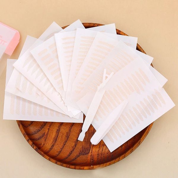 240/200pcs/Set Eyelid Tape Aufkleber Unsichtbares Doppelfalt-Augenlid-Spitzenpaste klarer beige Streifen selbstklebende natürliche Augenschänder Make-up-Werkzeug E306