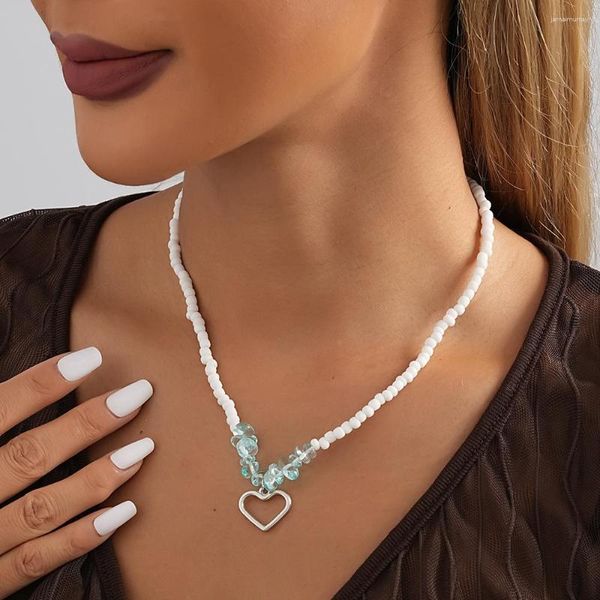 Anhänger Halskette Mode handgefertigte Perlen hohle Liebe Halskette für Frauen Nische vielseitige Damen Schlüsselbein Kette Schmuck Großhandel Großhandel