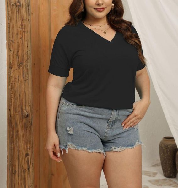 Женские футболки T, дамы, негабаритные футболки 2023 Летняя толстая женщина Большой размер V-образный вырез с твердым цветом с короткими рукавами.