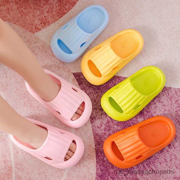 Colori di pantofole per bambini non slip ragazzi pannelli con sela sola causali solide scarpe interne estate r230815