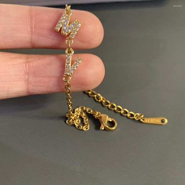 Bracelets de charme personalizam micro paving CZ A-Z Letras iniciais pulseira de zircão na moda letra de zircão de ouro link de aço de aço braço de braço de brilho diy jóias