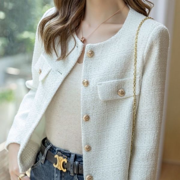 Jaquetas femininas jaquetas de lã francesa tweed casaco moda high end botão de ouro curto temperamento fino primavera e outono casaco coreano jaqueta 230815