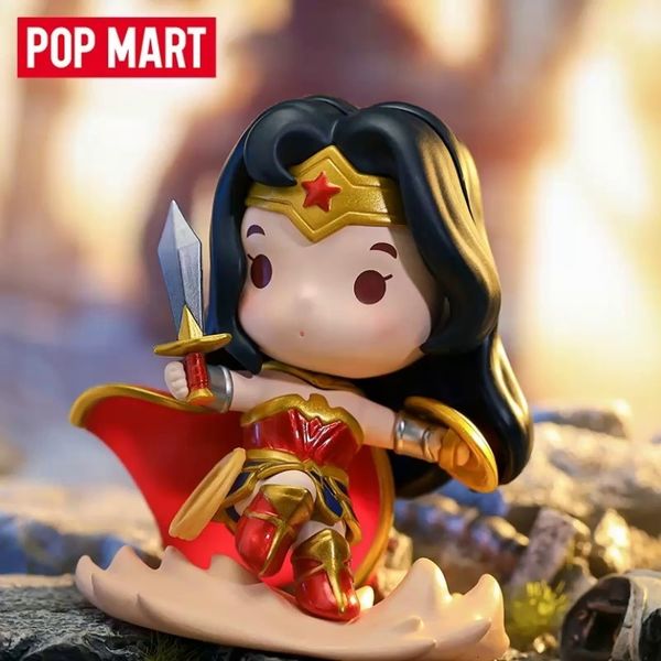 Blind Box Pop Mart X DC Liga da Justiça Série Mundial Box Toy Girl Kawaii Doll Ação Figura Modelo fofo Aniversário Gift Gift Mystery 230814