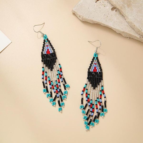 Dangle Ohrringe Bohemian Geometrisches handgefertigtes Quasten für Frauen ethnische Persönlichkeit Design Langer Reisperlenzubehör Schmuck