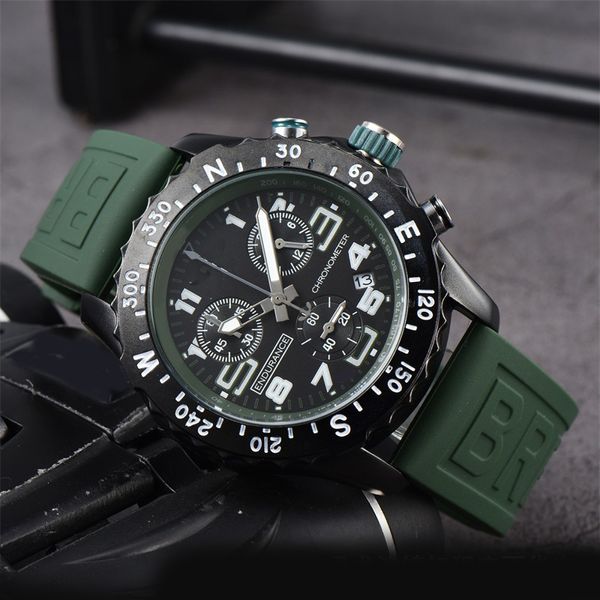 Роскошные часы Rubber Avenger Chronograph Mens Watch Желто -красный белый Quartz Движение Orologi di Lusso Casual Sports 44 -мм женских часов на выносливость SB048 Q2