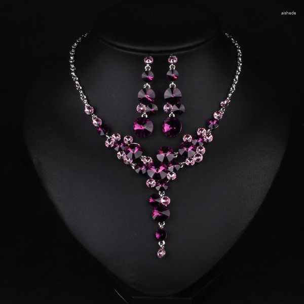Orecchini di collana set catena di colletti in cristallo viola europeo e americano con accessori per abiti con senso premium