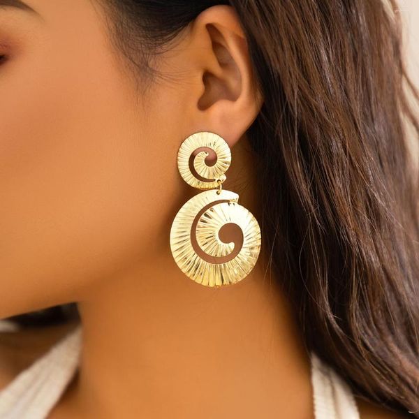 Dangle Ohrringe Vintage Metall Striped Spiral Drop Ohrring für Frauen Trendy Modes Statement 2023 Punk Geometrische Ohrhörer -Schmuckzubehör
