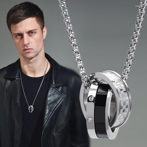 Anhänger Halsketten Kubanische Titanstahlstahl Doppelring Herren Halskette INS HIP-HOP Persönlichkeit Trendy Brand ineinandergreifend mit winzigem Geschenk