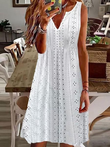 Vestidos casuais vestidos femininos linha de verão hollow jacquard vil sem mangas moda solta cor sólida mulher branca