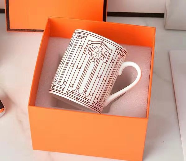 L'ultima tazza in ceramica di lusso da 11,1 OZ Mark Cup, molti stili di scelte di stile, supportano il LOGO personalizzato