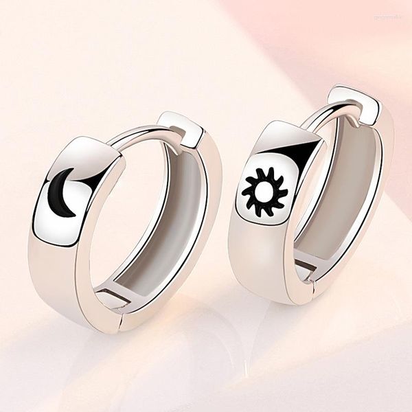 Hoop Ohrringe Kofsac 925 Sterling Silber für Frauen Retro -Stil schwarzer Sonnenmond asymmetrischer Ohrschnalle Schmuck Lady Geburtstag Geschenke