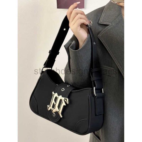 Umhängetaschen Guangzhou French Stick Frosted Wildleder Ledertasche 2023 New Millennium Spicy Girl Unterarmtasche Frauen Handheld Crossbody Bagstylishdesignerbags