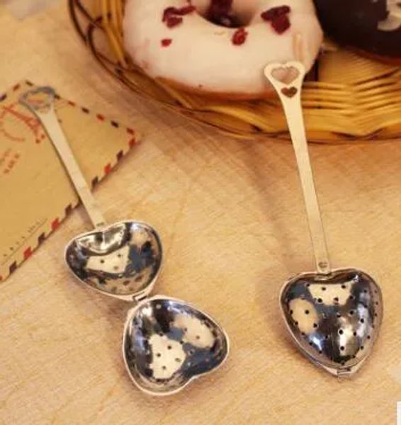 100pcs paslanmaz çelik kalp şeklindeki kalp şekli çay infüzer süzgeç filtre kaşık kaşıkları düğün partisi hediye lehine