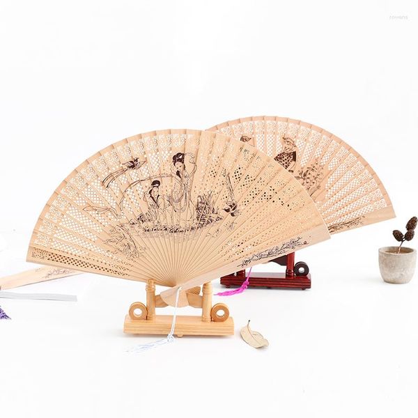 Dekorative Figuren chinesische klassische Faltfan Vintage Frauen kleine Hand tragbare hölzerne Hohlhöhle Abanicos para boda Eventail Mariage