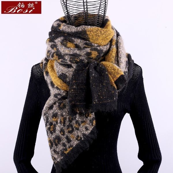 Eşarp Kaşmir Eşarp Leopar Ekose Baskı Kış Moda Kadınlar Tassel Şal Ekose Uzun Eşarplar Marka Büyük Boy Yün Sargılar Pashmina 230814