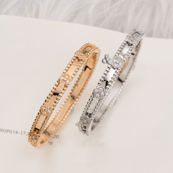 Versione stretta classica Kaleidoscopio Bracciale Designer Diamond-Set 18K Gold Bracciale da donna ogni giorno Gift di gioielli