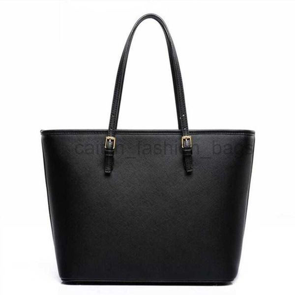 Totes Big 2023 Borsa a mano in pelle Pu da donna di moda Corta in bianco e nero di grande capacità Shopping di lusso Designer caitlin_fashion_bags