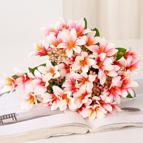 Dekorative Blumen simulierte Blume Prinzessin Lily Pflanzendekoration Home Hochzeit Bouquet -Pographie Requisiten DIY
