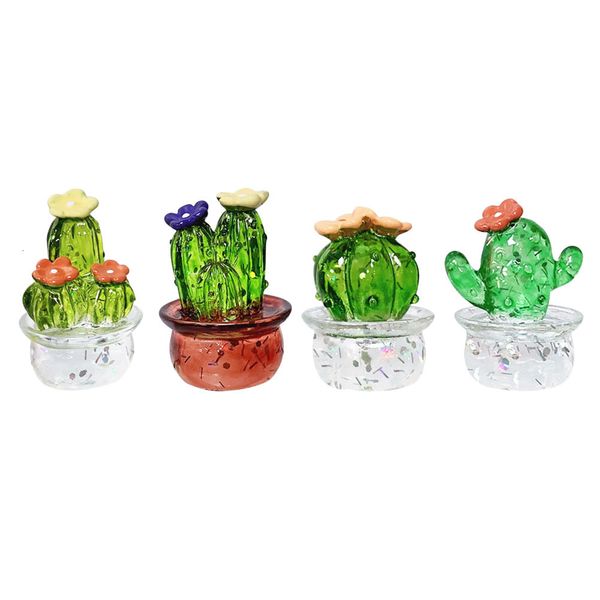 Oggetti decorativi Figurine da 4 pezzi ornamenti per auto in miniatura Cactus Piccole piante di decorazione in resina Casa per ufficio Miniature Adorn decorazione 230815