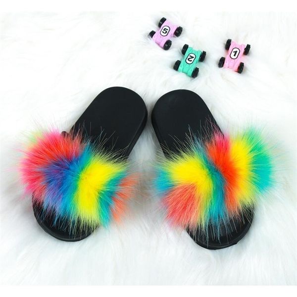 Slipper Kids Girls Rainbow Plexush Faux Pur Slide Sandal com macio e peludo Multicolor Summer Spring Winter House Sapatos ao ar livre 230815