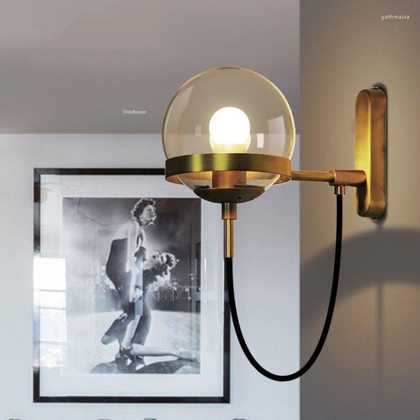 Lampade a parete Nordic Industrial Sconce American Glass Ball Right RETRO Country Iron Art El Aisle Camera da letto Light Lighting