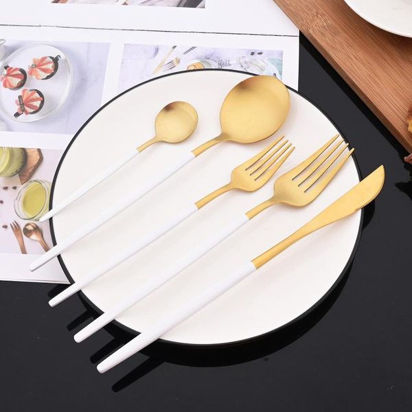 Conjuntos de utensílios de jantar mtate 5pcs Conjunto de ouro branco de aço inoxidável talheres de mesa de mesa de mesa de sobremesa doméstica Faca de faca de faca de faca