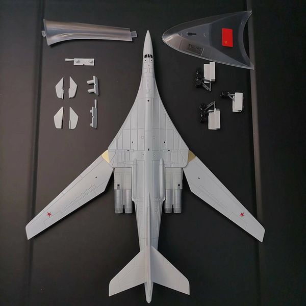 Uçak Modle Düzlem Model Oyuncak 1/200 Ölçekli Rusya Hava Kuvvetleri Tupolev TU-160 TU160 Diecast Alaşım Metal Replika Uçak Model Oyuncak Koleksiyon 230816