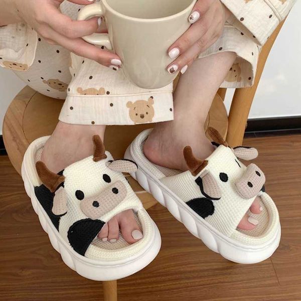 Pantofole da donna Pantofole da casa con coniglio carino Scarpe da interno morbide Sandali con suola spessa Pantofole da coppia con latte estivo