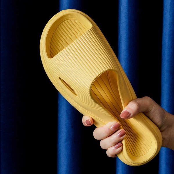 Pantofole Pantofole da casa alla moda per uomo Slip On Hotel Scarpe basse da pavimento per interni Sandali da bagno per famiglie antiscivolo estivi per donna