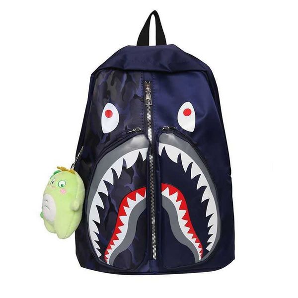 Designer de mochila de tubarão de hip hop de grande capacidade para camuflagem de bolsas escolares bolsa de moda laptop jovens gabinete clássico punk estilo de viagem ao ar livre saco de viagens 230816