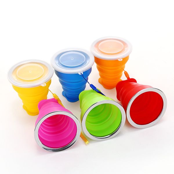 SILICON Collapsible Cups Erweiterbares Trink Travel Water Cup Tragbare wiederverwendbare Klappbecher mit Deckel für Rucksackwanderungen im Freien