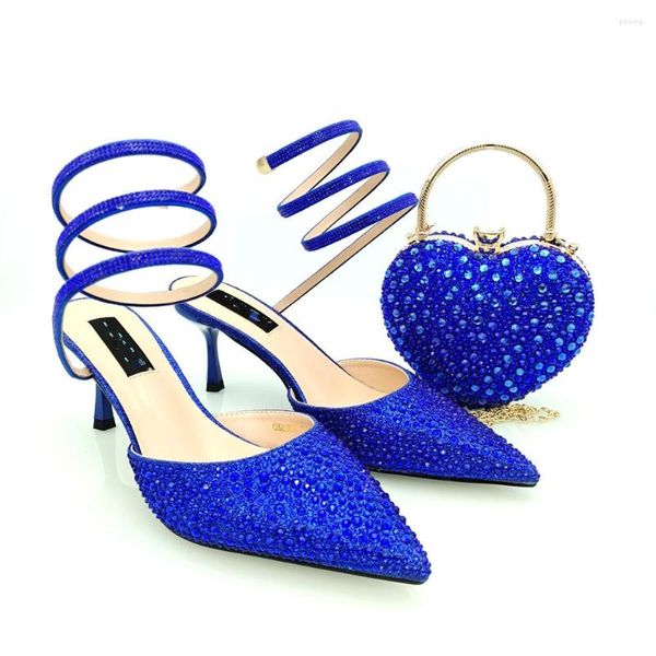 Sapatos de vestido maravilhosos saltos maiores azuis finos de 7,5 cm de ponta de dedo do dedo do dedo do dedo da manada de cristal Bolsa de molho africano e um conjunto de bolsas QSL065
