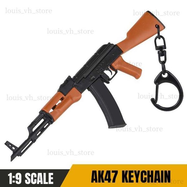 Ak47 Mini Rifle Gun Keychain 1 9 Miniature Toy Gun Tecking Shape Pistol Pingente Ornament Gift for Army Fan Collection T230816