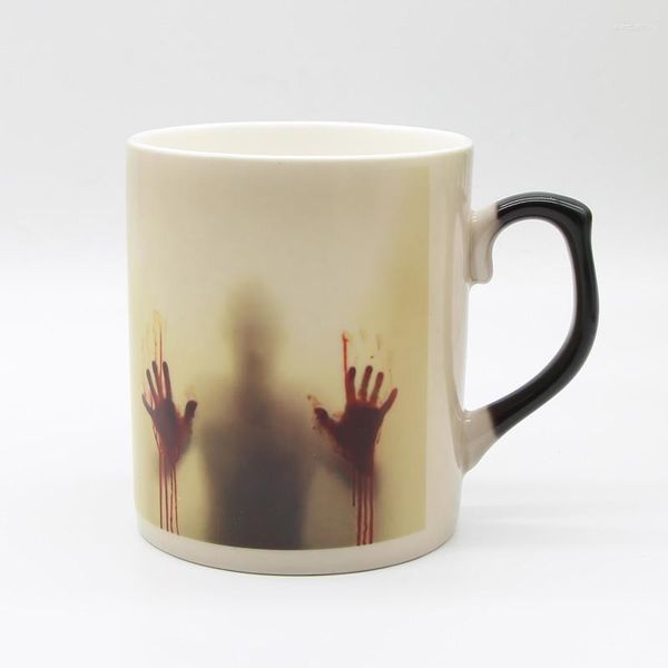 Canecas soltem o osso porcelana zumbi que muda a caneca de caça de café