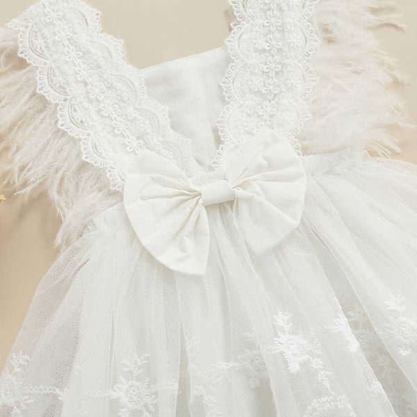 Vestidos da menina princesa infantil bebê meninas bordado vestido doce bebê penas voar manga sem costas vestido branco vestido de verão