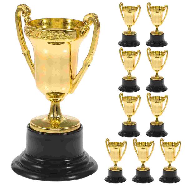 Objetos decorativos Figuras do tapete vermelho Troféu Trophy Cup Rewards Trophies Prêmios Prêmios 10pcs Para competições esportivas Match de Natal Aniversário Baseball 230815