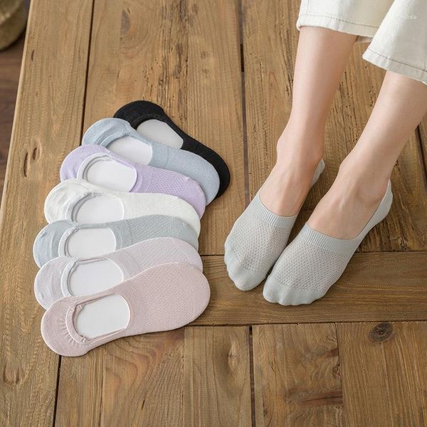 Frauen Socken Sommer kleine frische weibliche weibliche Silikon-Anti-Rutsch-Anti-Drogen-Fersen-Mesh 200 Nadeln Einfache Feste Farbmode unsichtbar