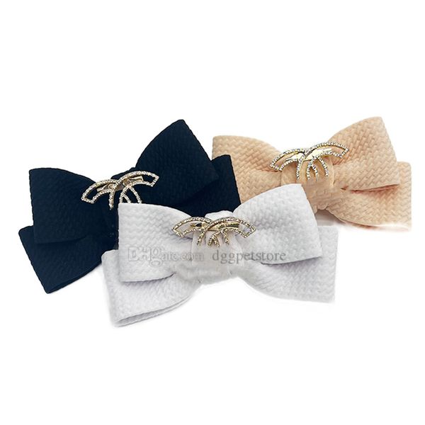 Designer Dog Hair Bow con modello classico Lettere Lussuoso Cucciolo Cappello Cat Topknot Pieno per animali