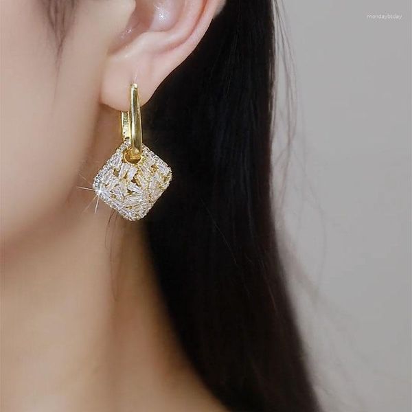 Orecchini a pennaglietta 14k Gold Giorri coreani di moda coreana Gioielli di lusso Geometrico Zircone Pendante Eleganti Accessori per feste da ballo da donna eleganti