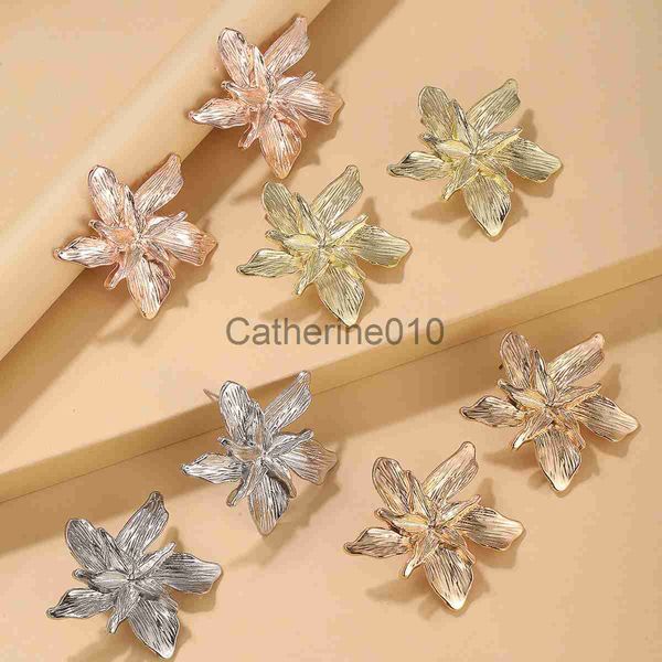 Charm 2023 Vintage Metal Flower Black Gold Silver Clight Серьги для женщин для женщин Геометрическое утверждение мода Brincos Jewelry Punk J230817