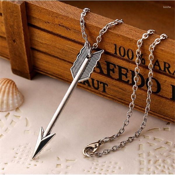 Zincirler Moda Steampunk Minimalist Rock Vintage Arrow Kolye Zincir Kolye Kadın Mücevher Hediye Erkek Klavikula Collier