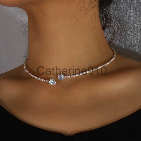 Collane a ciondolo Fashion Rhinestone Heart Collar Collace Collana per donne Simple Open Collar Collace Coppie di gioielli J230817