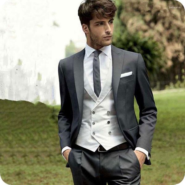 Ternos masculinos homens cinzentos italianos para casamento clássico no noivo Smoking Silver Silt Double Vest 3piece Made Made Man Blazer Jacket Ternos