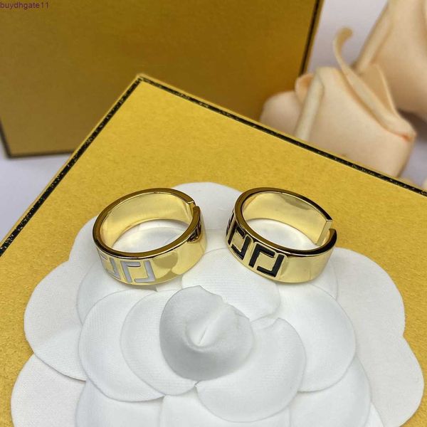 J3VF Ring Luxus Designer Jewerly für Frauen Fashion Casual Ehepaar hochwertiges Marken FF Classic Gold Silber Briefe Herren Diamnond Laides Geschenkgröße 6-9