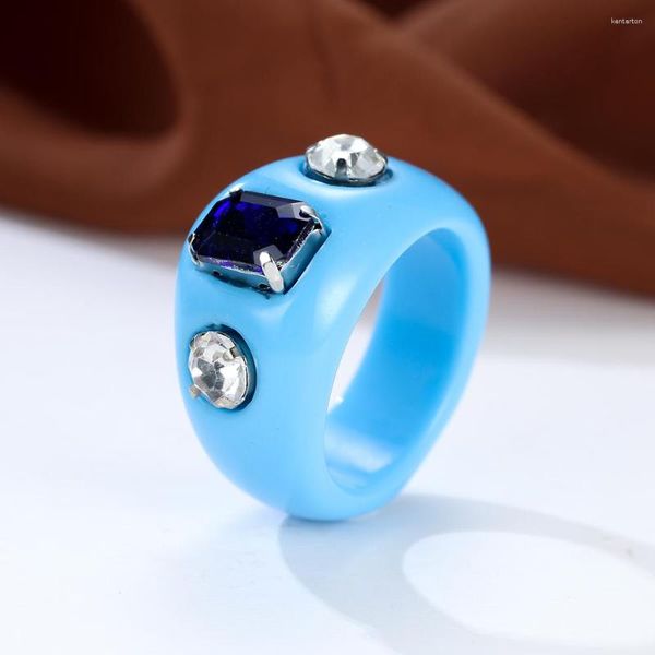 Eheringe koreanische Ins unregelmäßige blaue rosa Acryl für Frauen Sommer personalisierte farbenfrohe rote gelbe Kristallharz Ring Schmuck