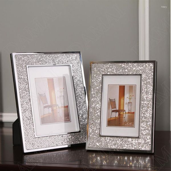 Frames European Metal Po Frame Silber Glitter Moderner Wohnzimmer TV -Schrank POS -Organisator Kreativität Home Dekoration Ornamente