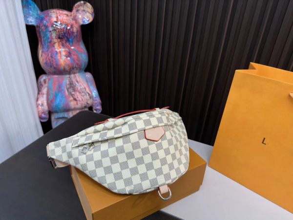 Luxury Designer Genuine Leather kathmandu waist bag for Women and Men - Fashionable Belt Bag, Crossbody, Shoulder, and Fanny Pack with Chessboard Design